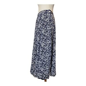 Vintage Ann Freedberg 100% Silk Navy w/ White Floral Print Midi Skirt Size 10